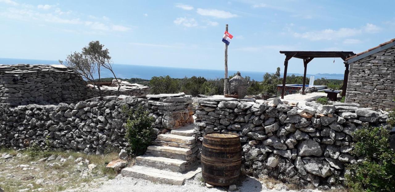Pirate'S Nest Stone House Guest House Korcula Town Exterior photo